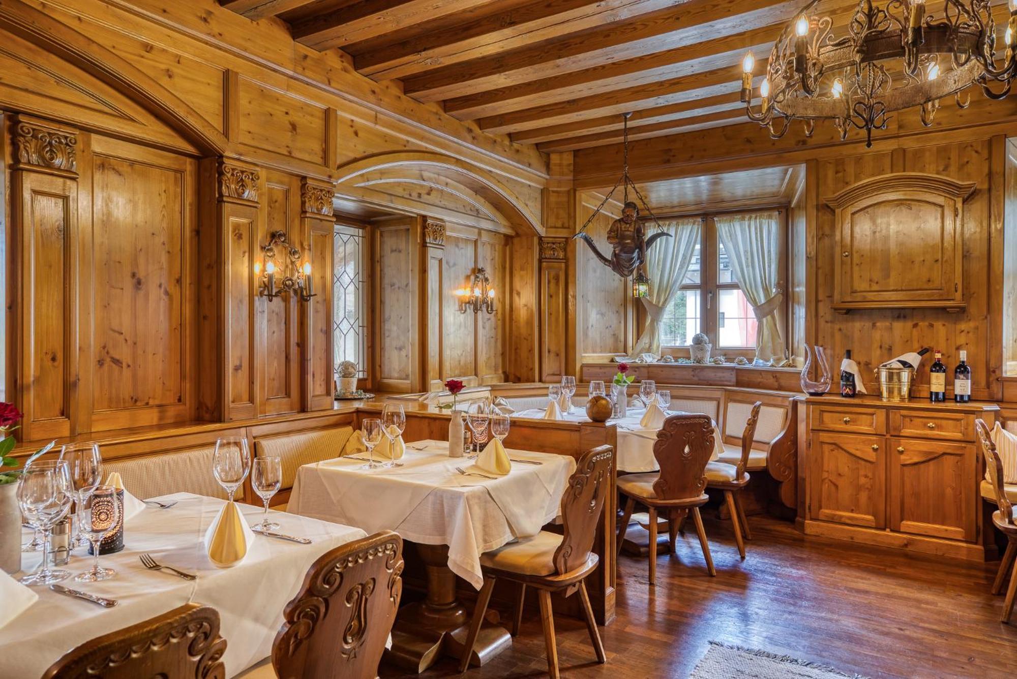 Hotel Zum Lamm Tarrenz Eksteriør billede