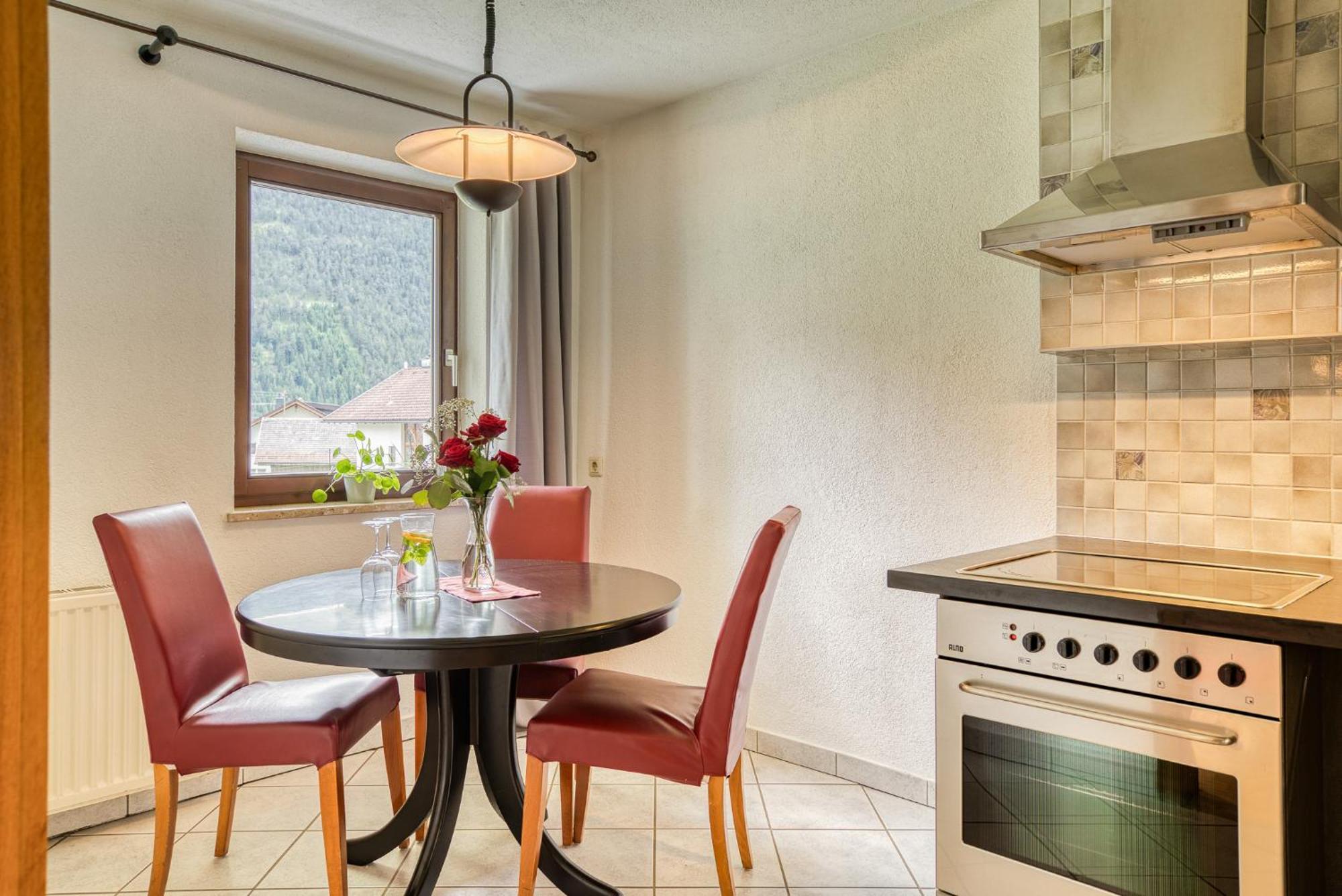 Hotel Zum Lamm Tarrenz Eksteriør billede