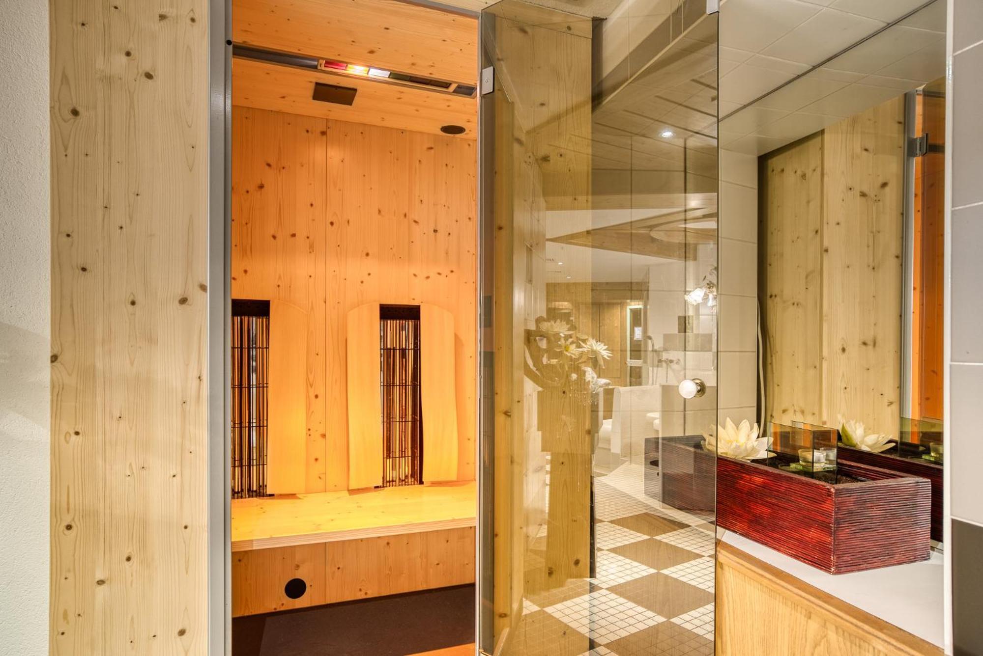 Hotel Zum Lamm Tarrenz Eksteriør billede