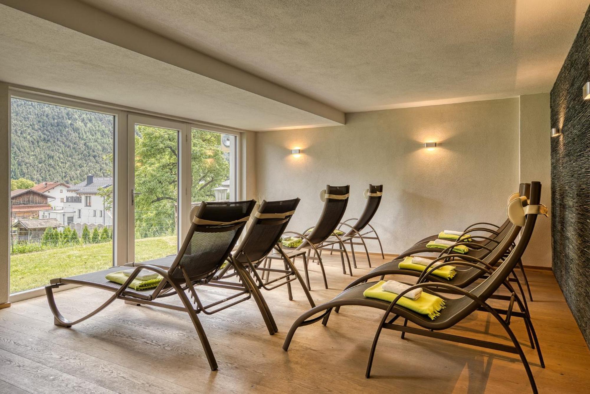 Hotel Zum Lamm Tarrenz Eksteriør billede